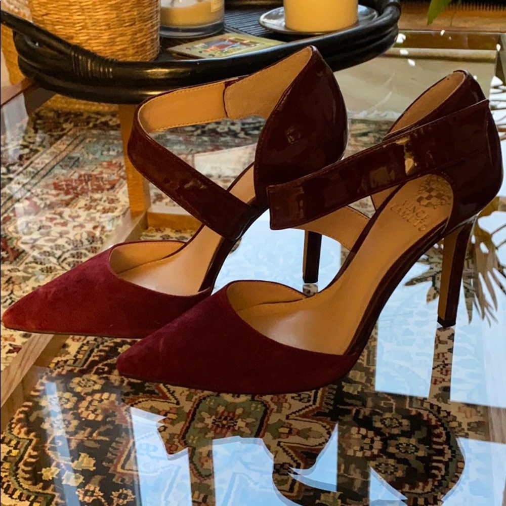 New Vince Camuto Maroon Heels size 6/36